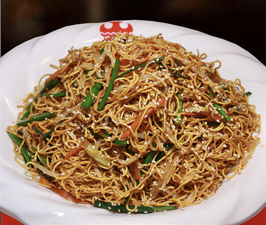 128. Pan Fried Noodle w. Soy Sauce